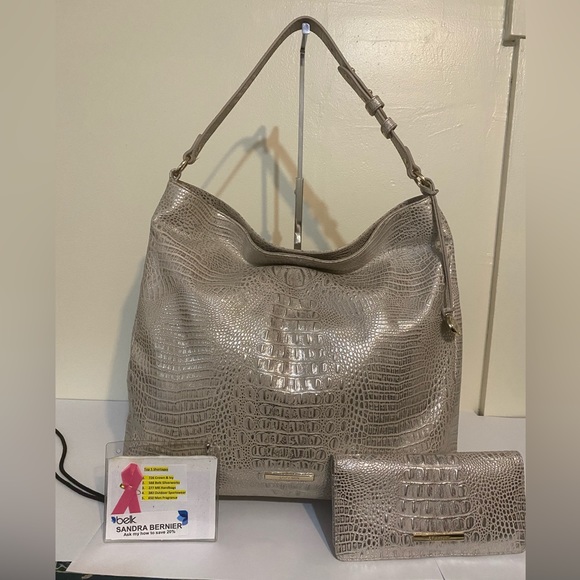 SOLD Brahmin Isabella Oyster Mini Melbourne - Picture 3 of 8